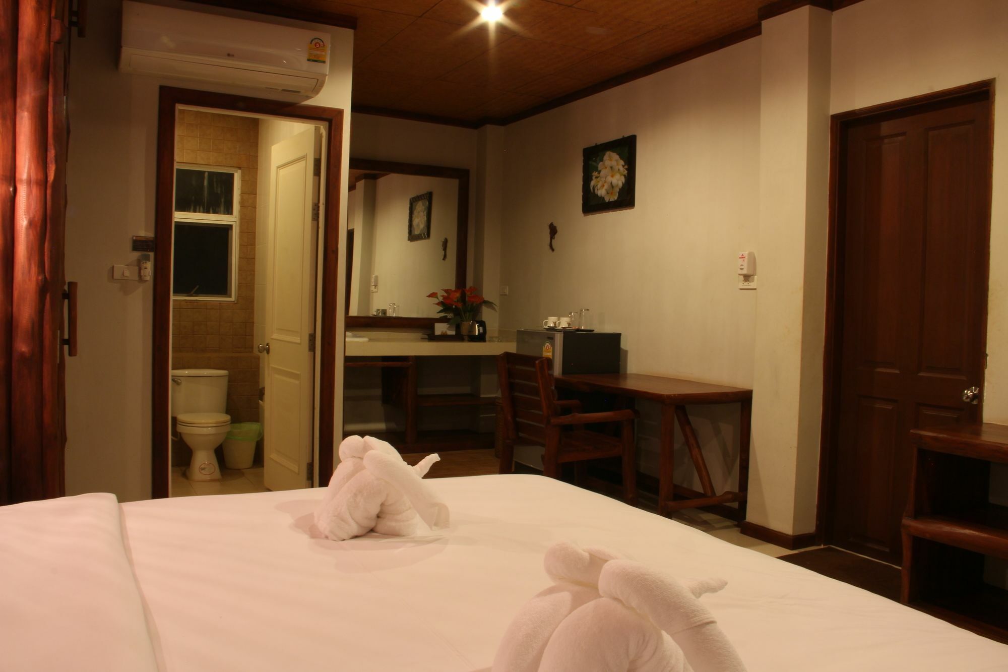 Hotel Singha Rubber Tree Ban Huai Maenam Noi Exteriér fotografie